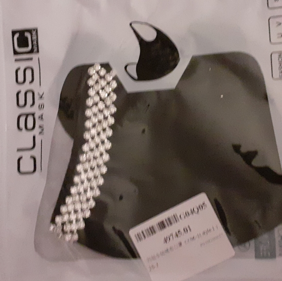 💥NEW JEWELED FACE MASK - Picture 2 of 4